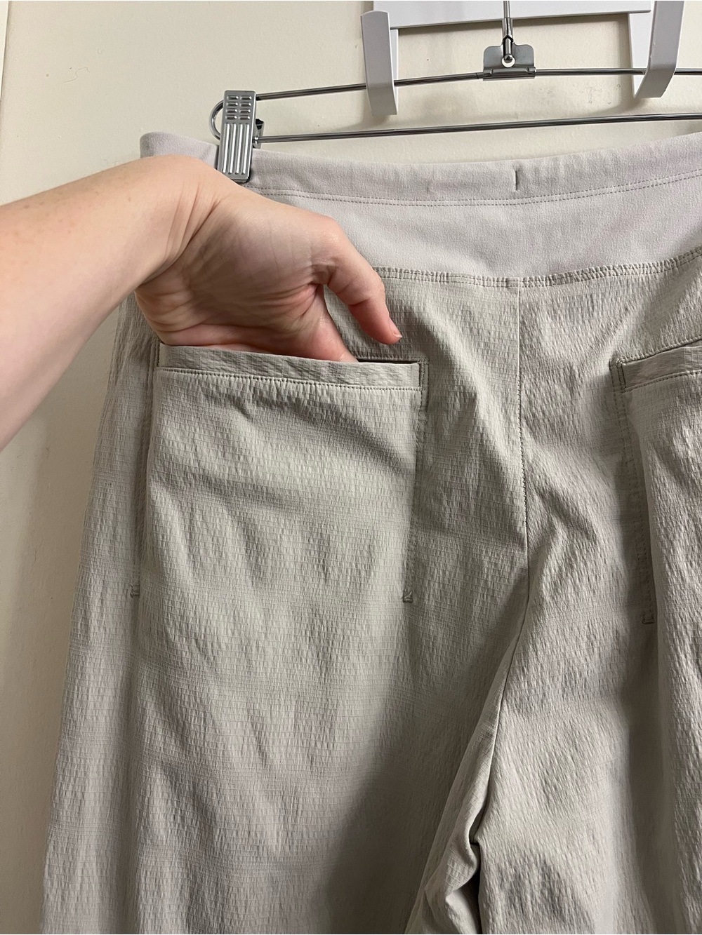 Athleta Trekkie North Joggers Size 10 Tall - Picture 8 of 13